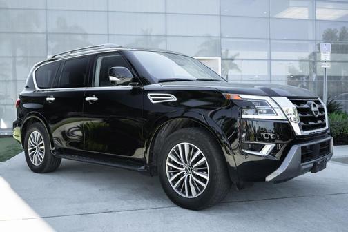 2023 Nissan Armada SL