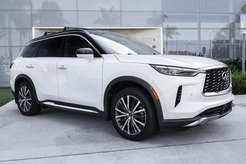 Majestic White / Black Obsidian 2022 INFINITI QX60 AUTOGRAPH