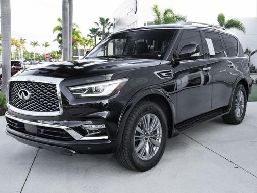 Black Obsidian 2021 INFINITI QX80 Luxe