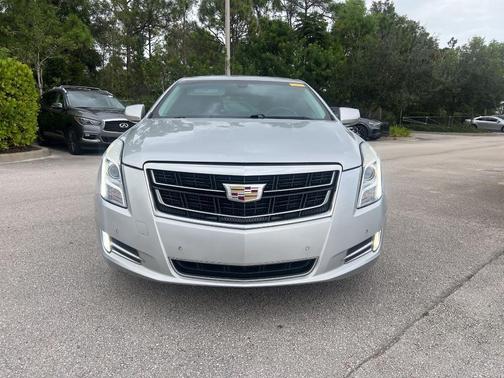 2016 Cadillac XTS Luxury Collection