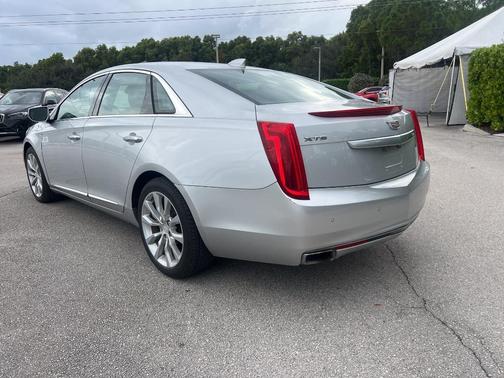 2016 Cadillac XTS Luxury Collection
