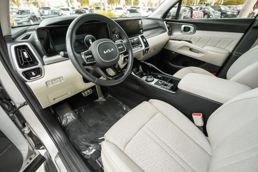 2023 Kia Sorento Plug-In Hybrid SX Prestige