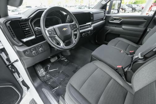 2025 Chevrolet Silverado 2500 LT