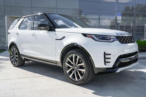 2024 Land Rover Discovery P360 Dynamic SE