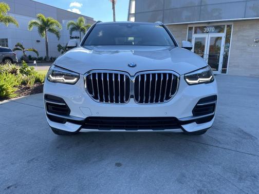 2023 BMW X5 sDrive40i