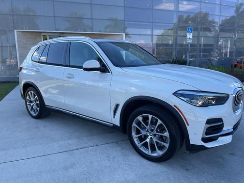 2023 BMW X5 sDrive40i