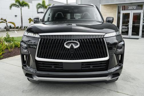 2025 INFINITI QX80 SENSORY