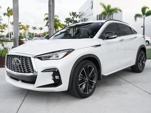 Radiant White 2025 INFINITI QX55 LUXE