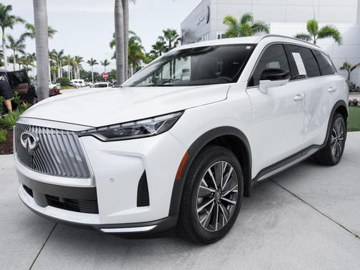 Radiant White 2026 INFINITI QX60 Luxe