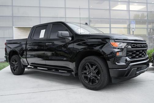2022 Chevrolet Silverado 1500 Custom