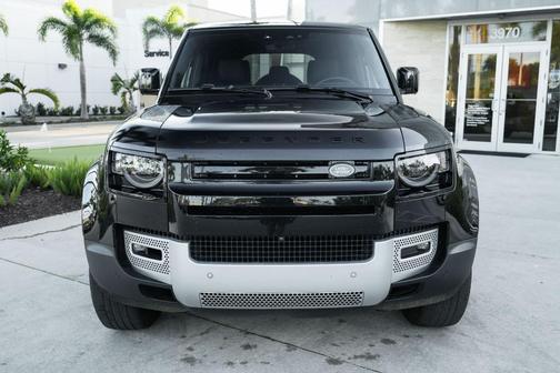 2025 Land Rover Defender P300