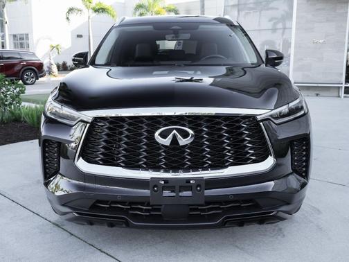 Mineral Black 2023 INFINITI QX60 Luxe