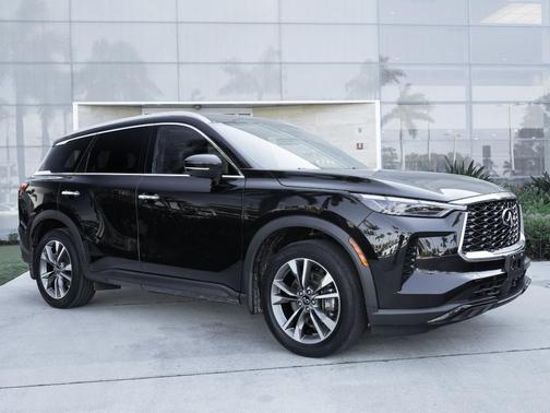 Mineral Black 2023 INFINITI QX60 Luxe