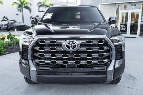 2024 Toyota Tundra Hybrid Platinum