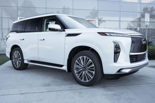 2026 INFINITI QX80 Luxe
