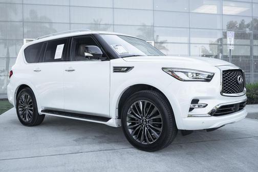 2024 INFINITI QX80 SENSORY