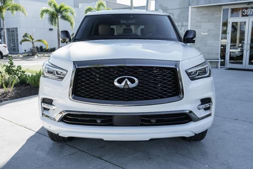 2024 INFINITI QX80 SENSORY