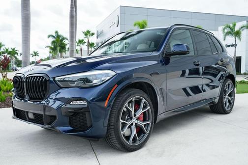 2021 BMW X5 M50i