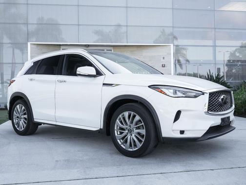 Lunar White 2023 INFINITI QX50 Luxe