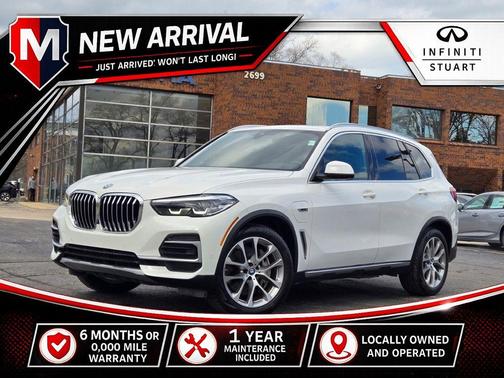 Alpine White 2023 BMW X5 PHEV xDrive45e