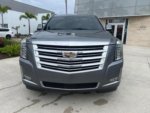 2018 Cadillac Escalade ESV Platinum
