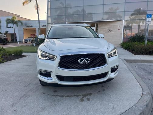 2020 INFINITI QX60 Luxe