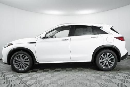 2025 INFINITI QX50 Luxe