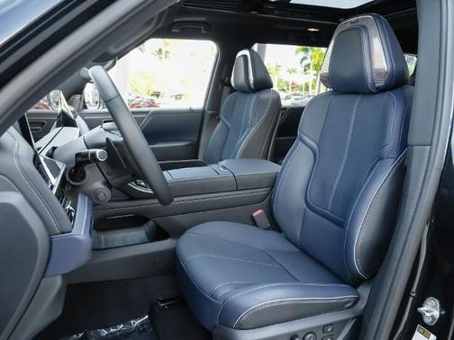 Diamond Black 2026 INFINITI QX80 SPORT