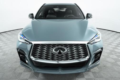 2025 INFINITI QX55 LUXE