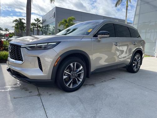 2024 INFINITI QX60 Luxe