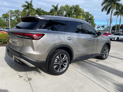 2024 INFINITI QX60 Luxe