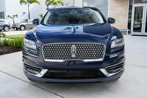 Rhapsody Blue Metallic 2019 Lincoln Nautilus Reserve