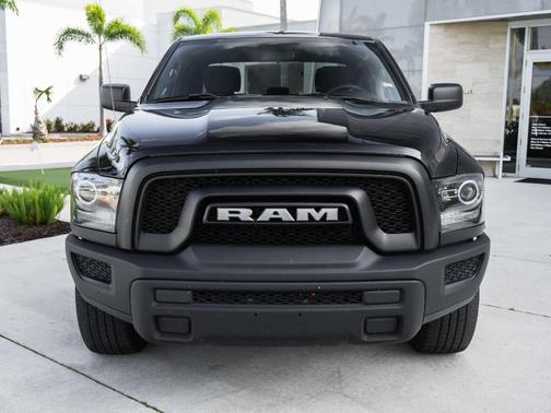 Diamond Black 2024 RAM 1500 Classic SLT