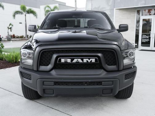 Diamond Black 2024 RAM 1500 Classic SLT