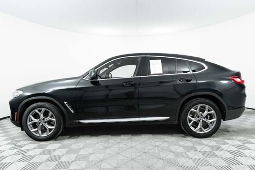 2022 BMW X4 xDrive30i