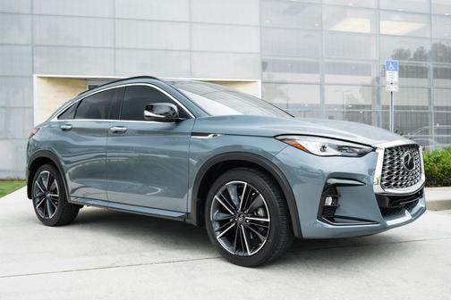 2025 INFINITI QX55 LUXE