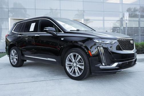 2024 Cadillac XT6 Premium Luxury AWD