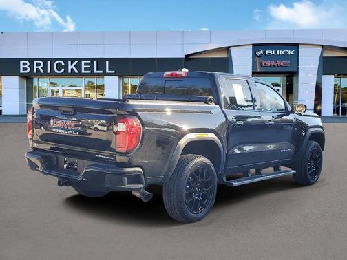 2024 GMC Canyon Denali