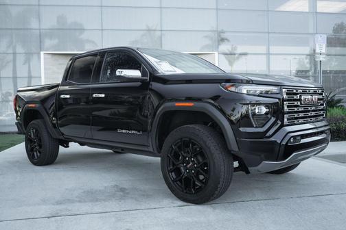 2024 GMC Canyon Denali