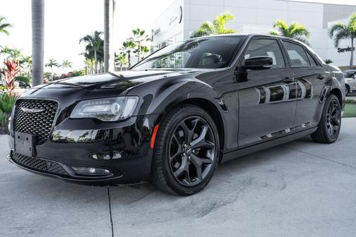 2023 Chrysler 300 S