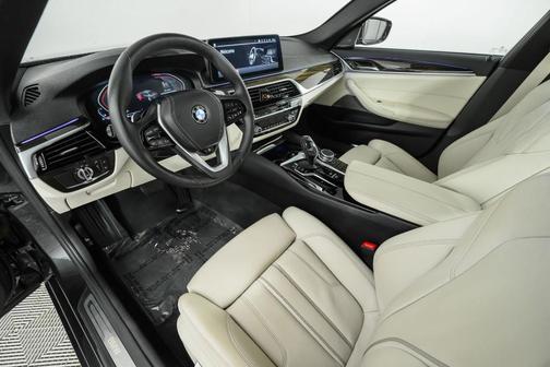 2022 BMW 530 i xDrive