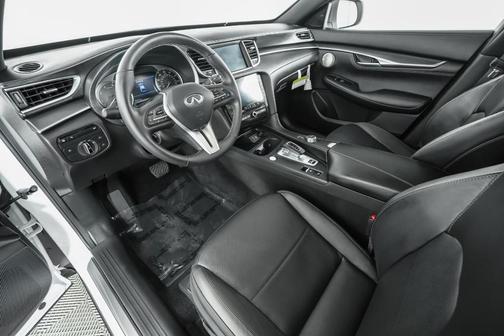 2025 INFINITI QX55 ESSENTIAL