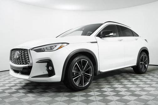 2025 INFINITI QX55 ESSENTIAL