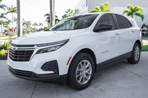2023 Chevrolet Equinox LS