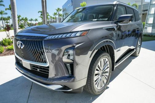 2026 INFINITI QX80 Luxe