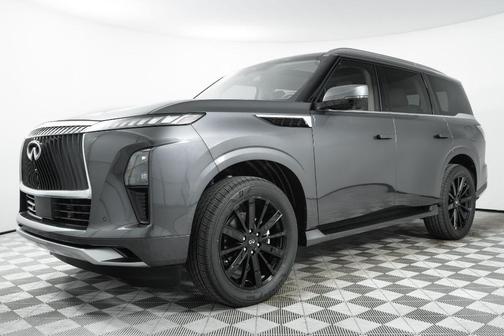 2025 INFINITI QX80 Luxe
