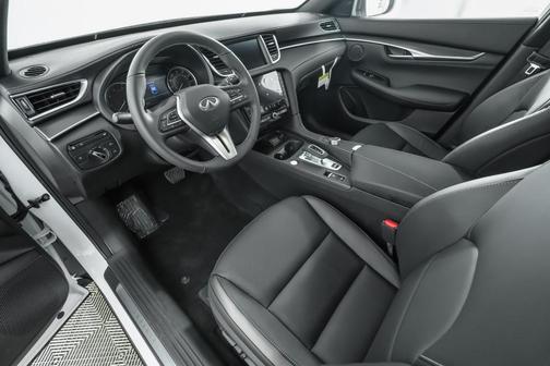 2025 INFINITI QX55 LUXE