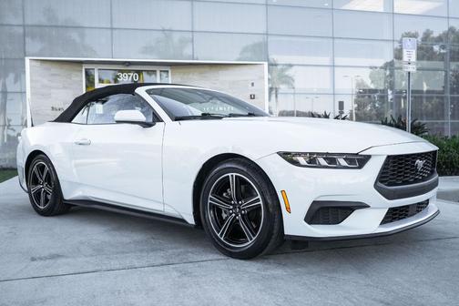 2024 Ford Mustang EcoBoost