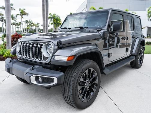 Granite Crystal Clearcoat Metallic 2025 Jeep Wrangler 4xe Sahara