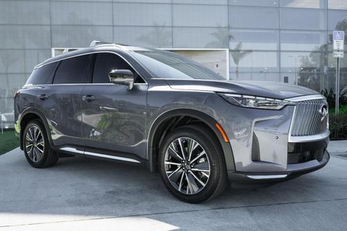 2026 INFINITI QX60 Luxe